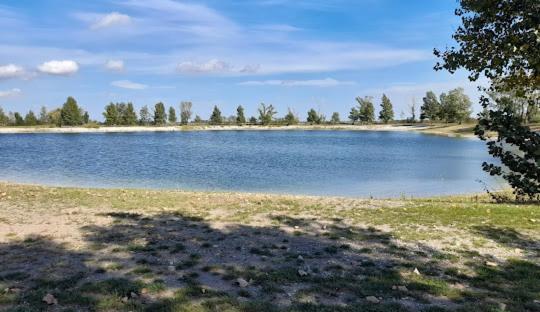 Gaestehaus Zum See Illmitz Bagian luar foto